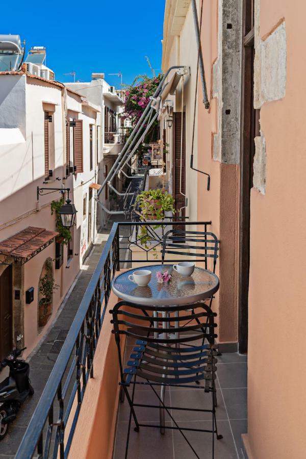فيلا Casa Di Silvia ريثيمنو المظهر الخارجي الصورة